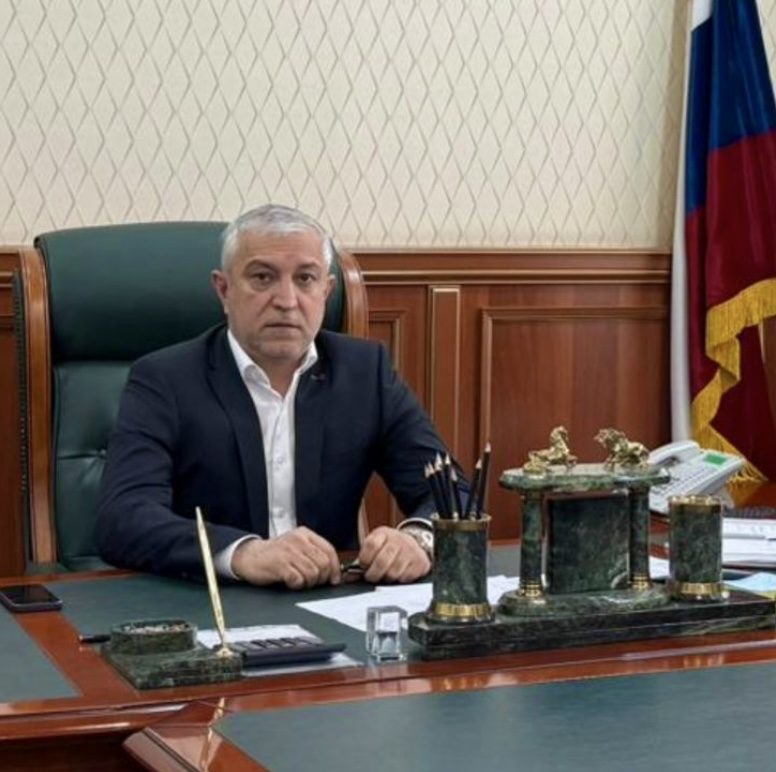 Яхьяев  Завур Усманович : Глава